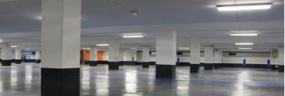 Lampada impermeabile IP65 – Illuminazione sicura e duratura
