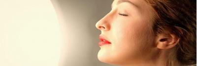 Phototherapy Lamps – Light Therapy for Skin Treatment